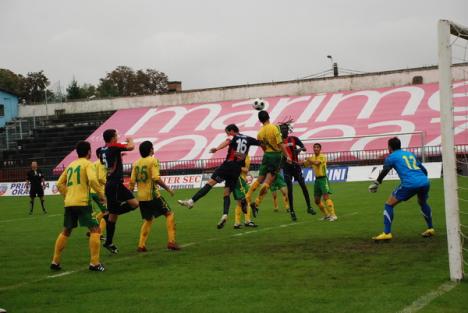 FC Bihor a pierdut cu 0-2! Vizer şi-a băgat oamenii în şedinţă